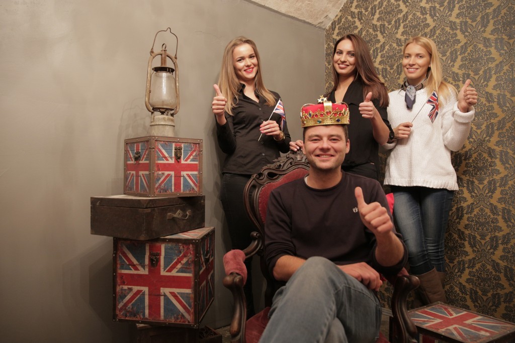 SHERLOCK HOLMES AND ROYAL TREASURESescape room in Latvia